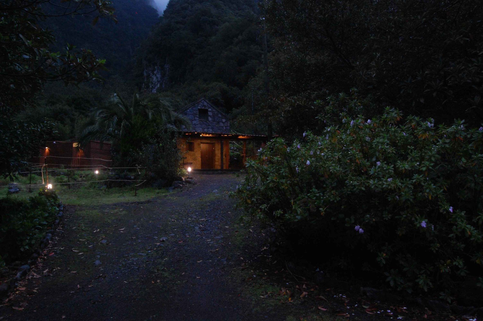 Nature Inn Madeira - Glamping Porto Moniz Exterior foto